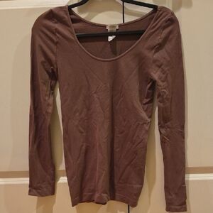 Nikibiki Mauve-Brown Long Sleeve Scoop Neck Top
